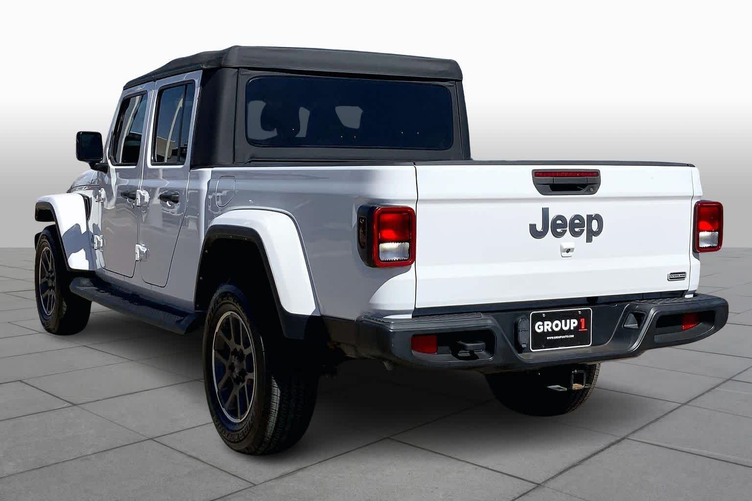 Used 2022 Bright White Clearcoat Jeep Overland image 22