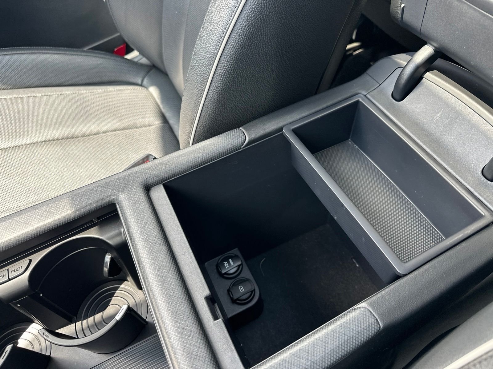 Certified Used 2023 White Hyundai Limited image 84