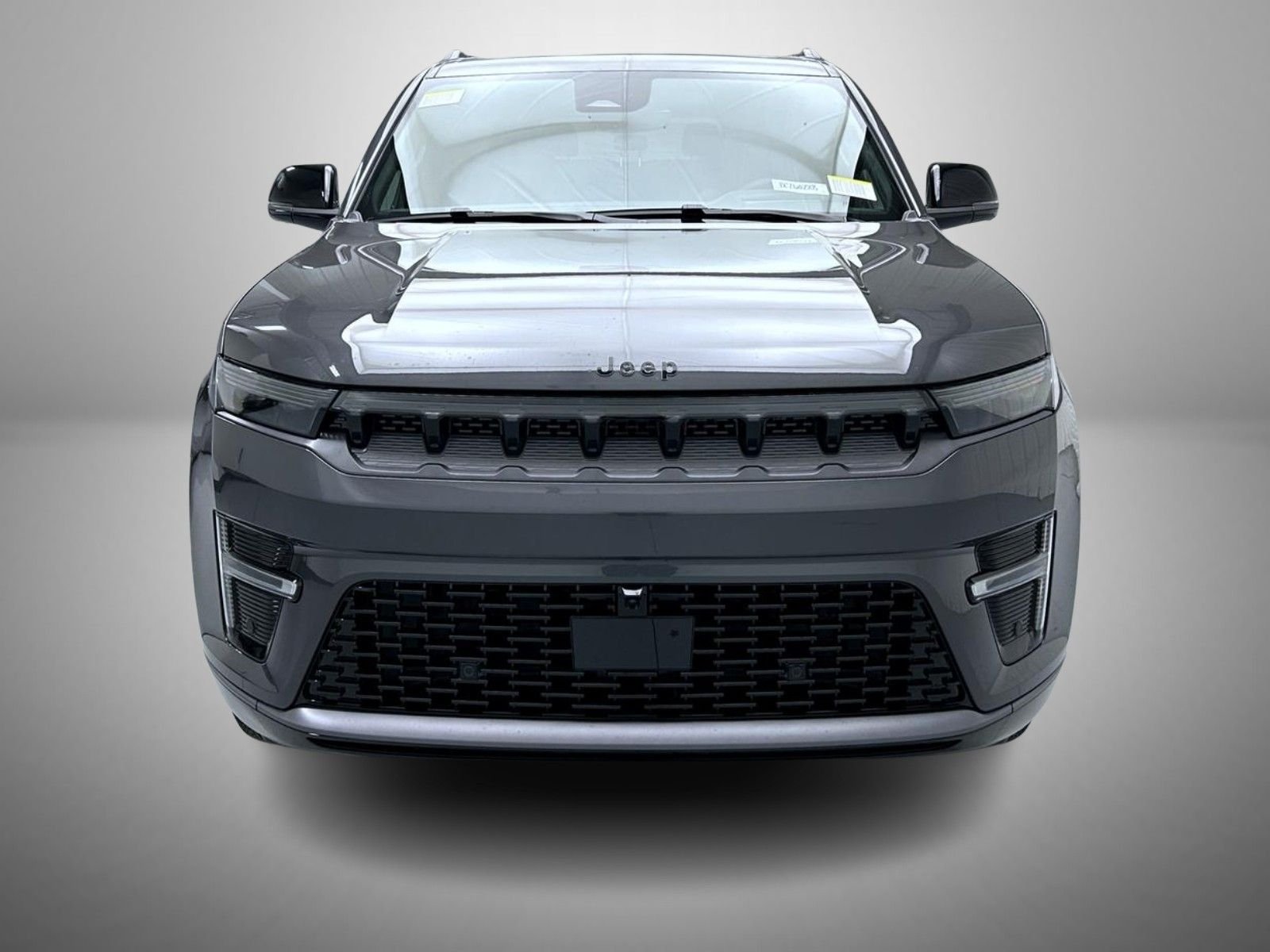 New 2026 Baltic-Gray Metallic Clear-Coat Exterior Paint Jeep Limited Reserve image 2