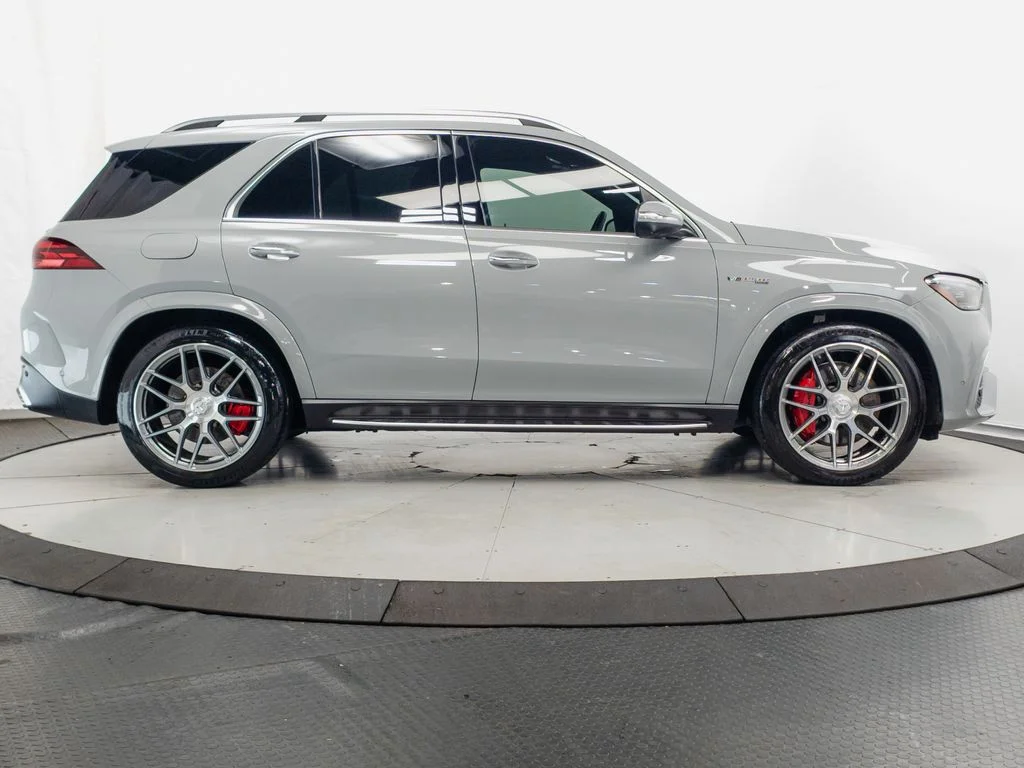 Used 2024 MANUFAKTUR Alpine Gray Mercedes-Benz GLE 63 S AMG® image 35