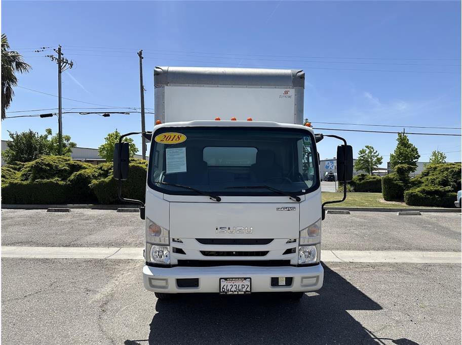 2018 Isuzu NPR photo 3