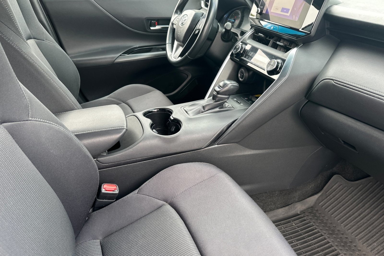 Used 2024 COASTAL GRAY METALIC Toyota LE image 15