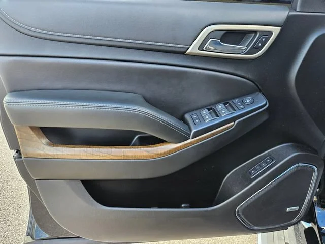 Used 2019 ONYX BLACK GMC Denali image 10