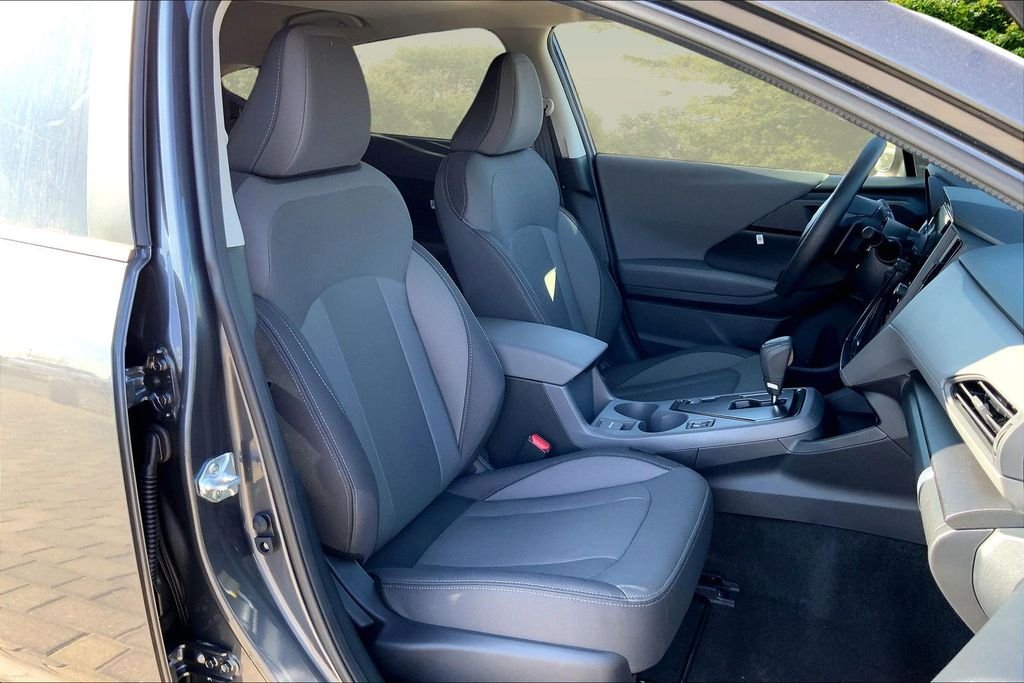 New 2026 MAGNETITE GRAY PEARL Subaru Premium image 10