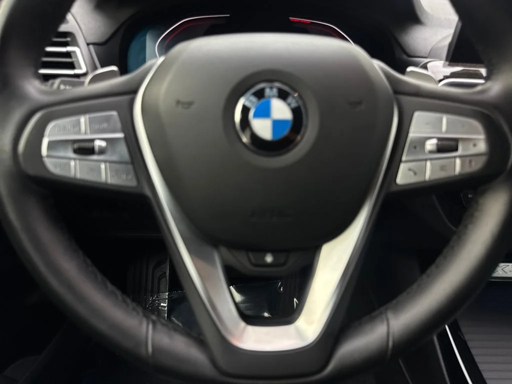 Used 2024 Gray BMW sDrive30i image 57