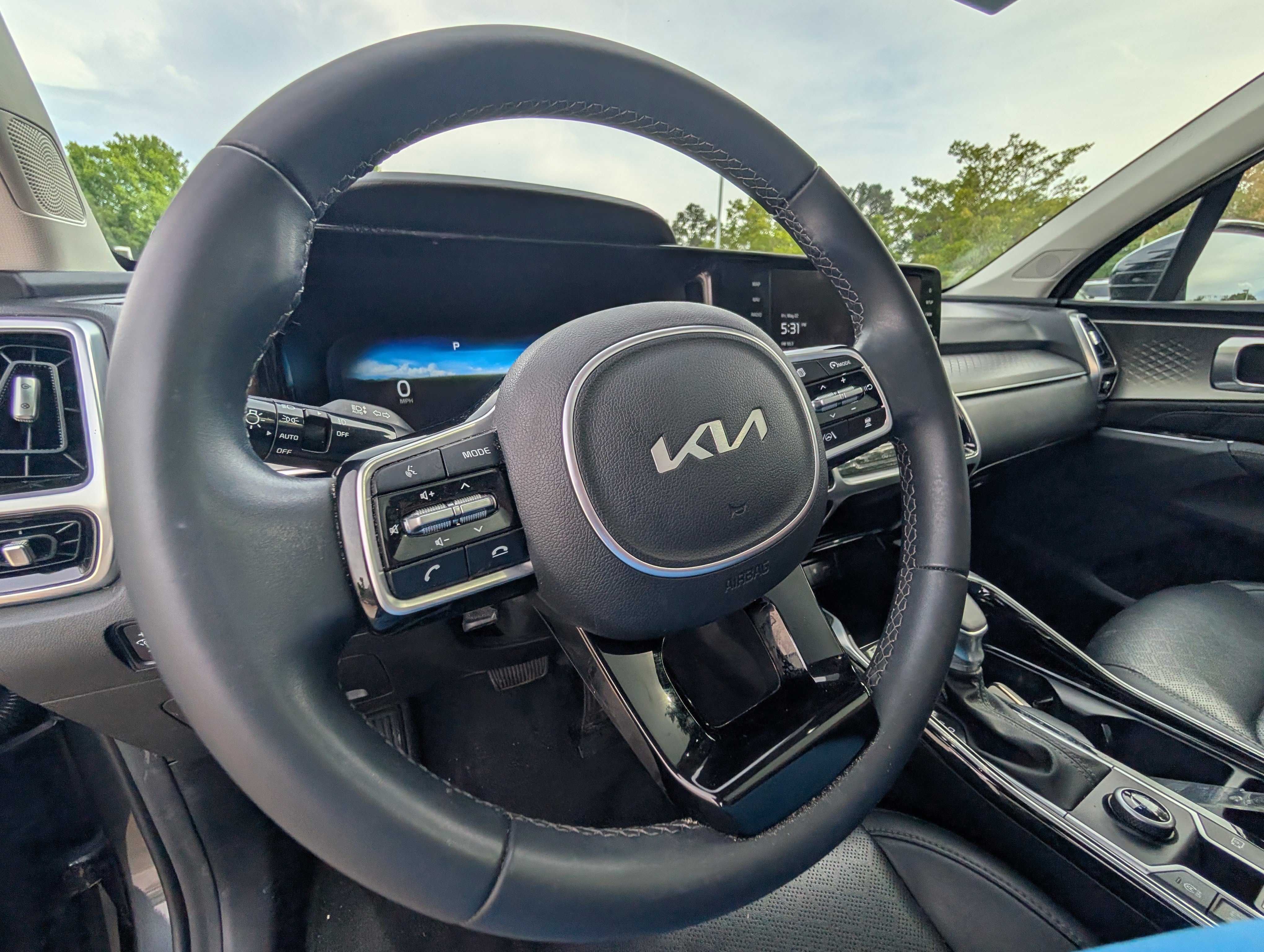 2023 Kia Sorento SX - Photo 21