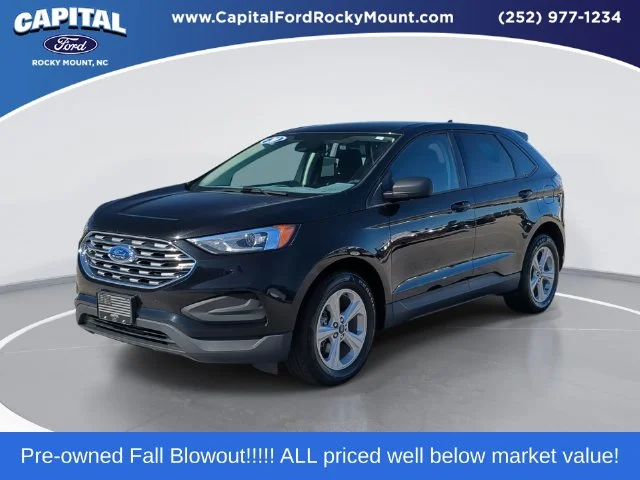 Used 2020 Black Ford SE image 1