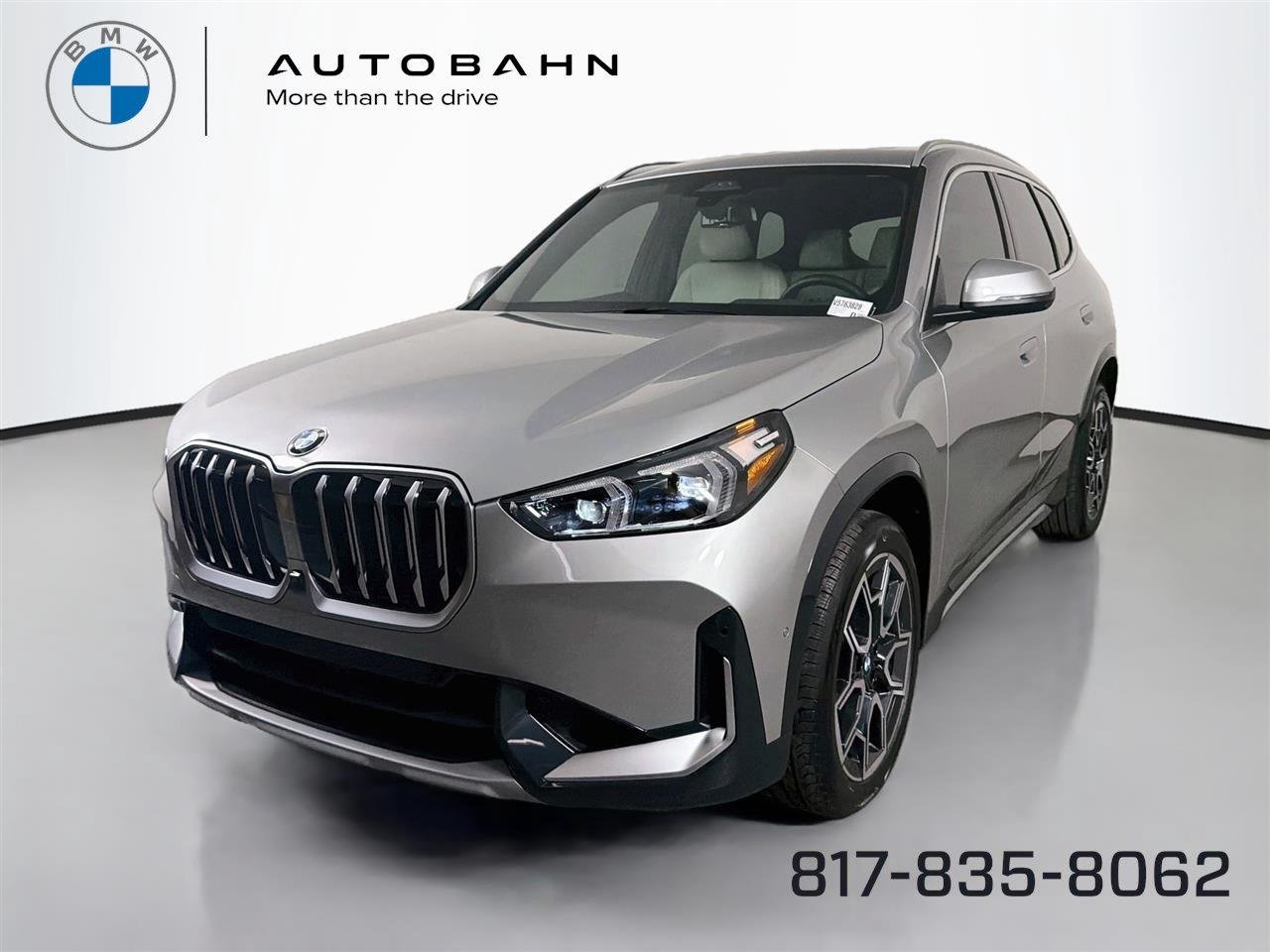 New 2027 Space Silver Metallic BMW xDrive28i image 1