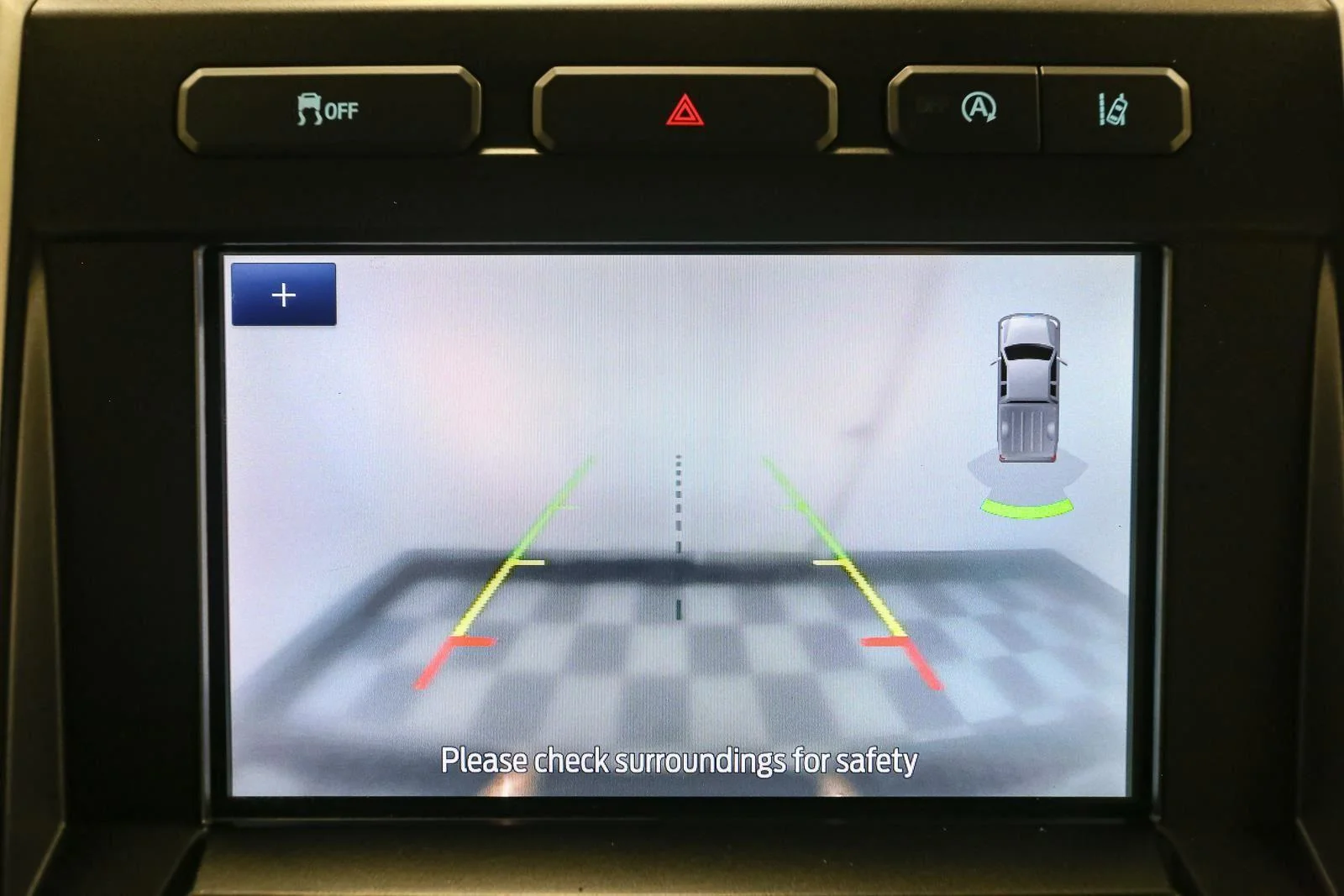 Used 2020 Silver Spruce Ford LARIAT image 30