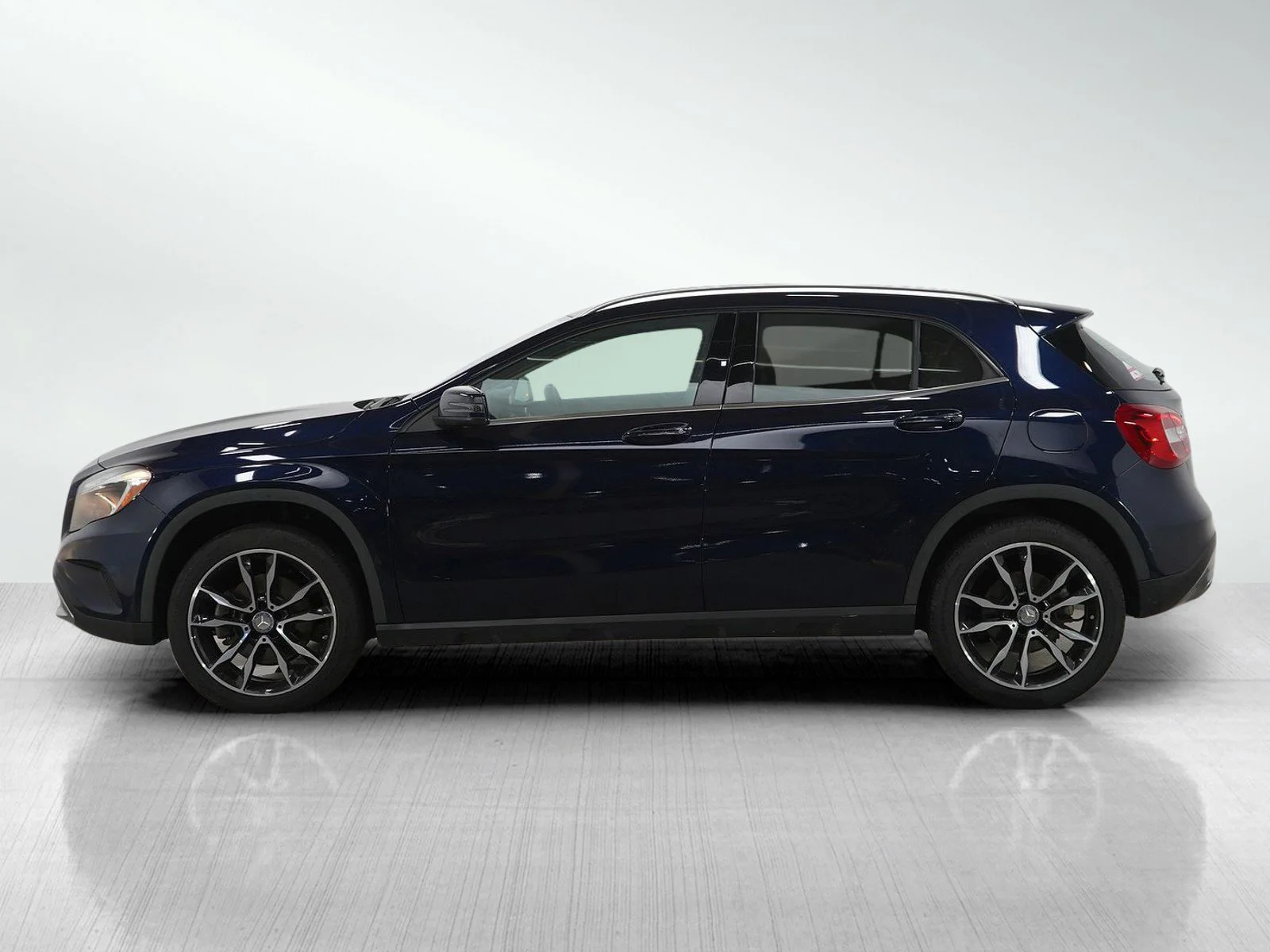 Used 2017 Mercedes-Benz GLA-Class GLA250 with VIN WDCTG4GB3HJ309100 for sale in Hopkins, Minnesota