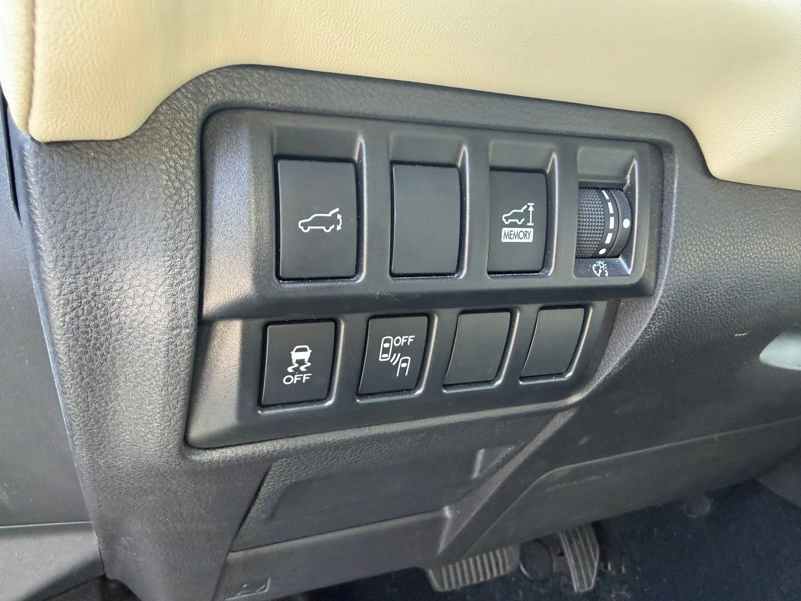 Used 2019 Black Subaru Limited image 22