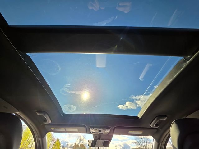 New 2026 Gray Kia X-Line image 22