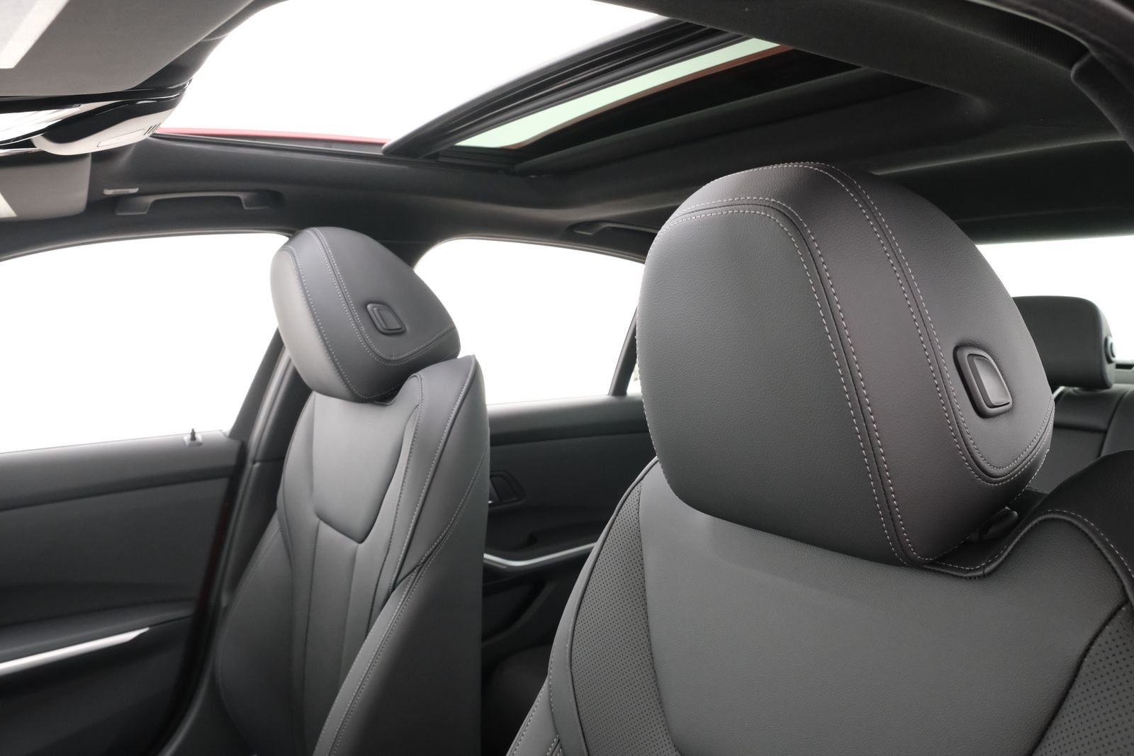 New 2026 Vegas Red Metallic BMW 330i xDrive image 46