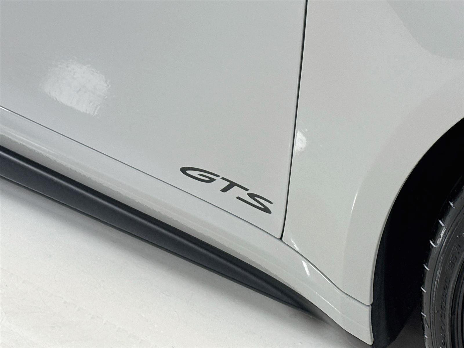 Used 2024 Chalk Porsche Carrera GTS | Carbon Buckets | Front Lift | Sunroof image 35