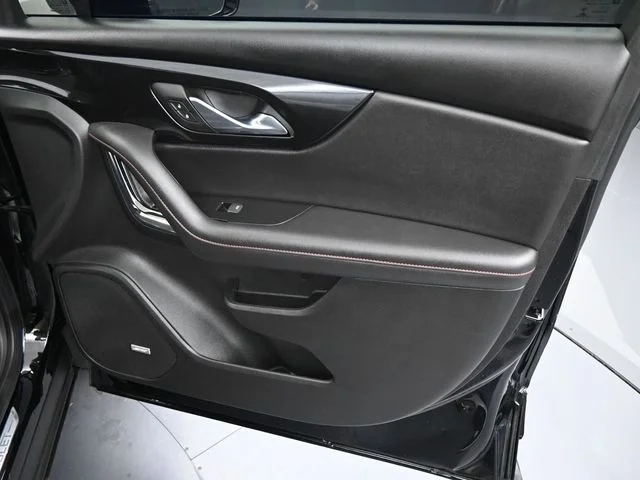 2023 Chevrolet Blazer RS - Photo 11