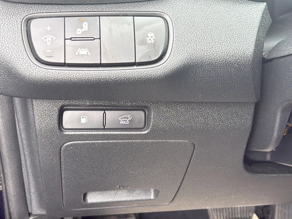 Used 2020 Blue Kia EX image 31