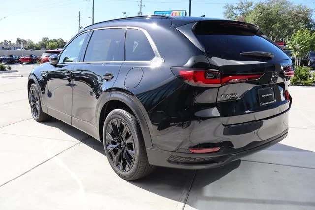 2026 Mazda CX-90 Premium Package - Photo 6