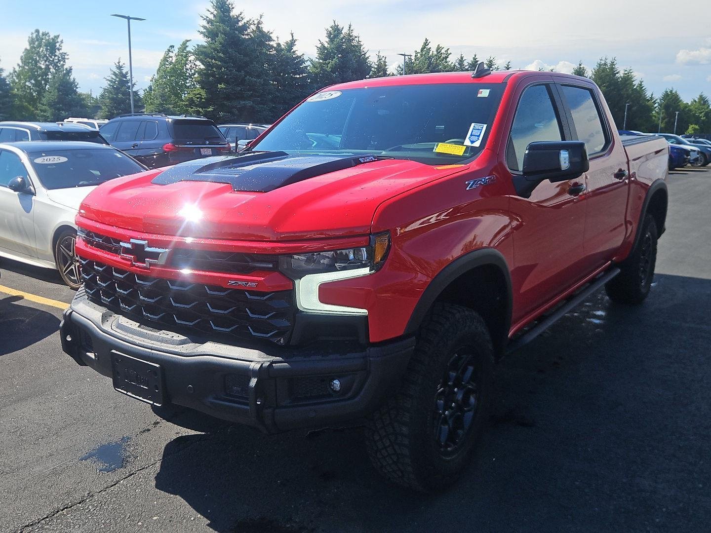 Used 2025 Red Hot Chevrolet ZR2 image 4