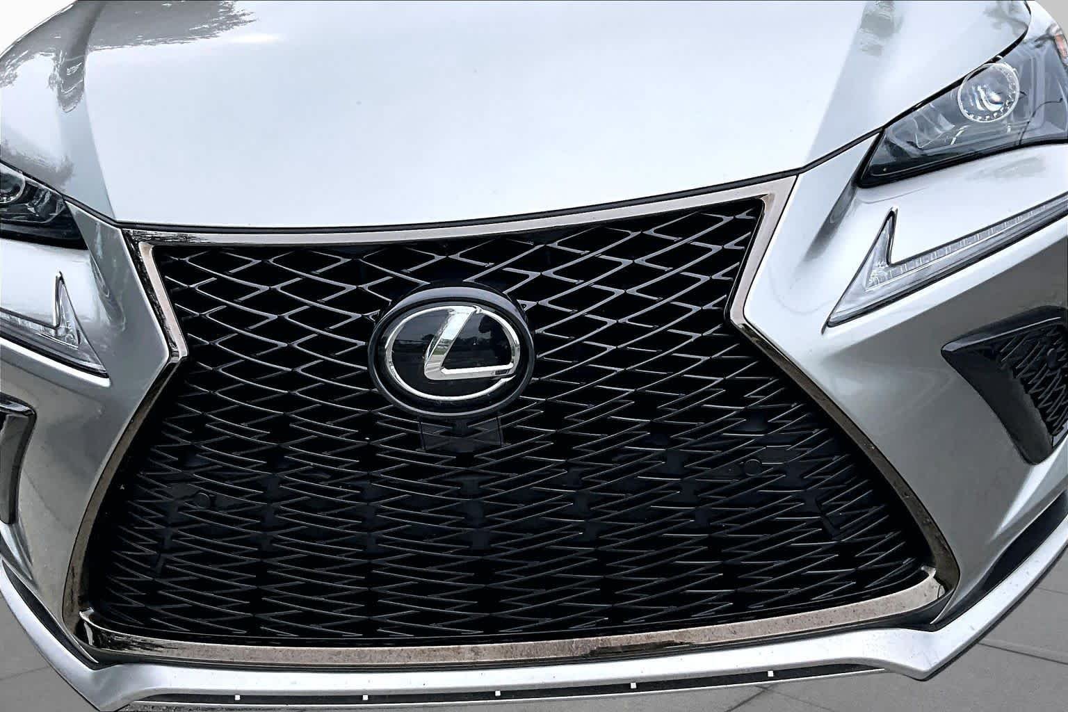 Used 2019 Atomic Silver Lexus F SPORT image 30