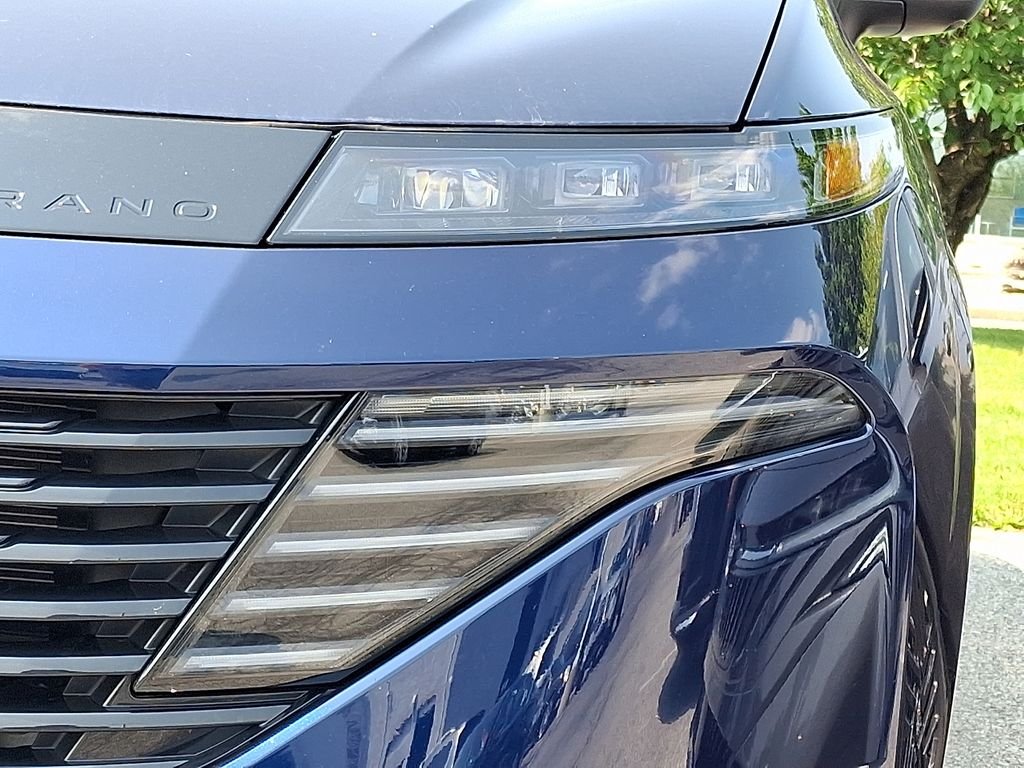 Used 2025 Blue Nissan SL image 6