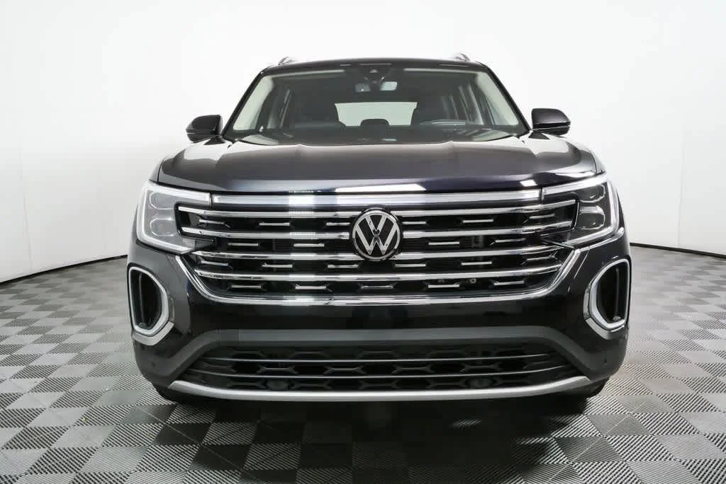 New 2026 Deep Black Pearl Volkswagen 2.0T SEL image 35