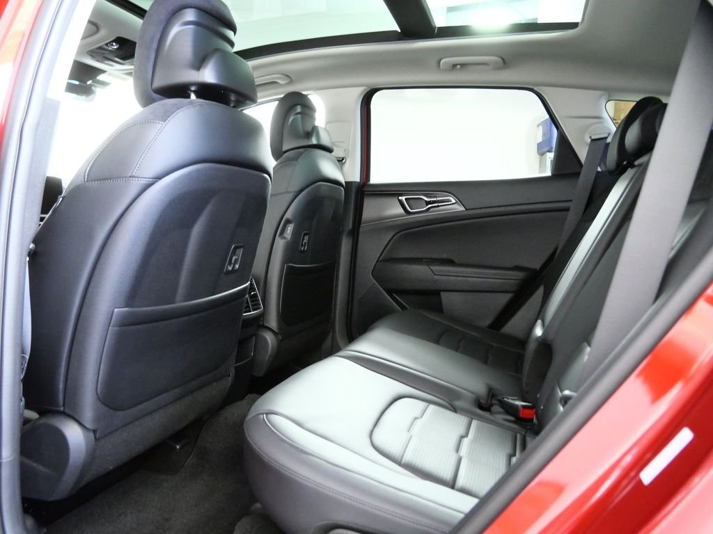 Used 2026 Red Kia SX-Prestige image 10