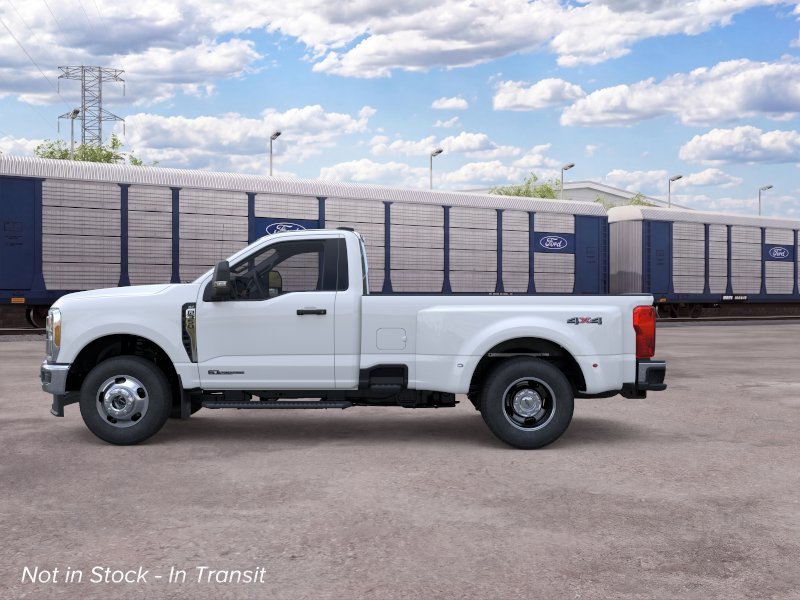 New 2026 Oxford White Ford F-350® XLT image 3