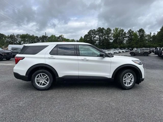 New 2026 Star White Metallic Tri-Coat Ford Active 100A image 2