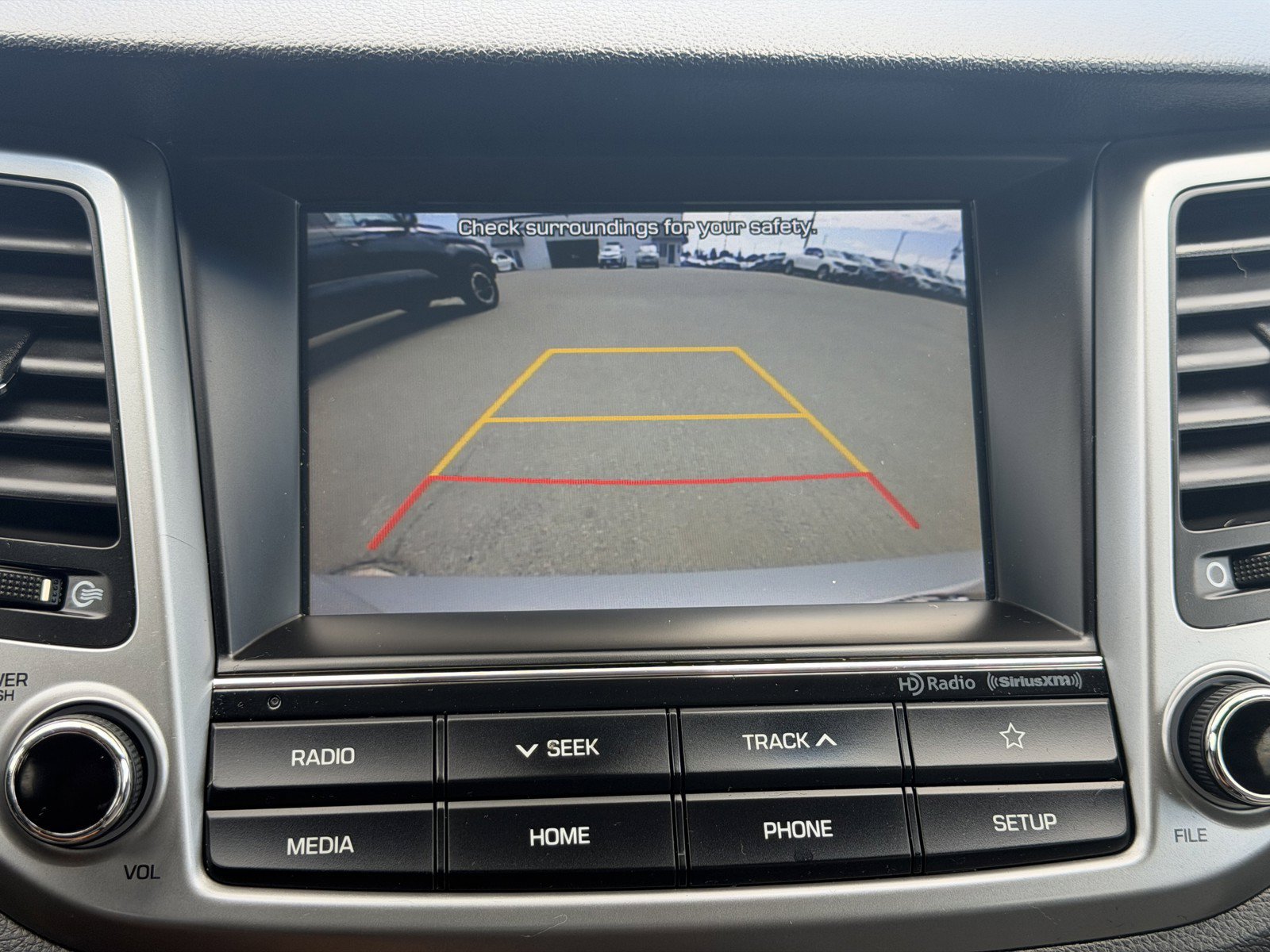 Used 2018 Molten Silver Hyundai SEL image 10