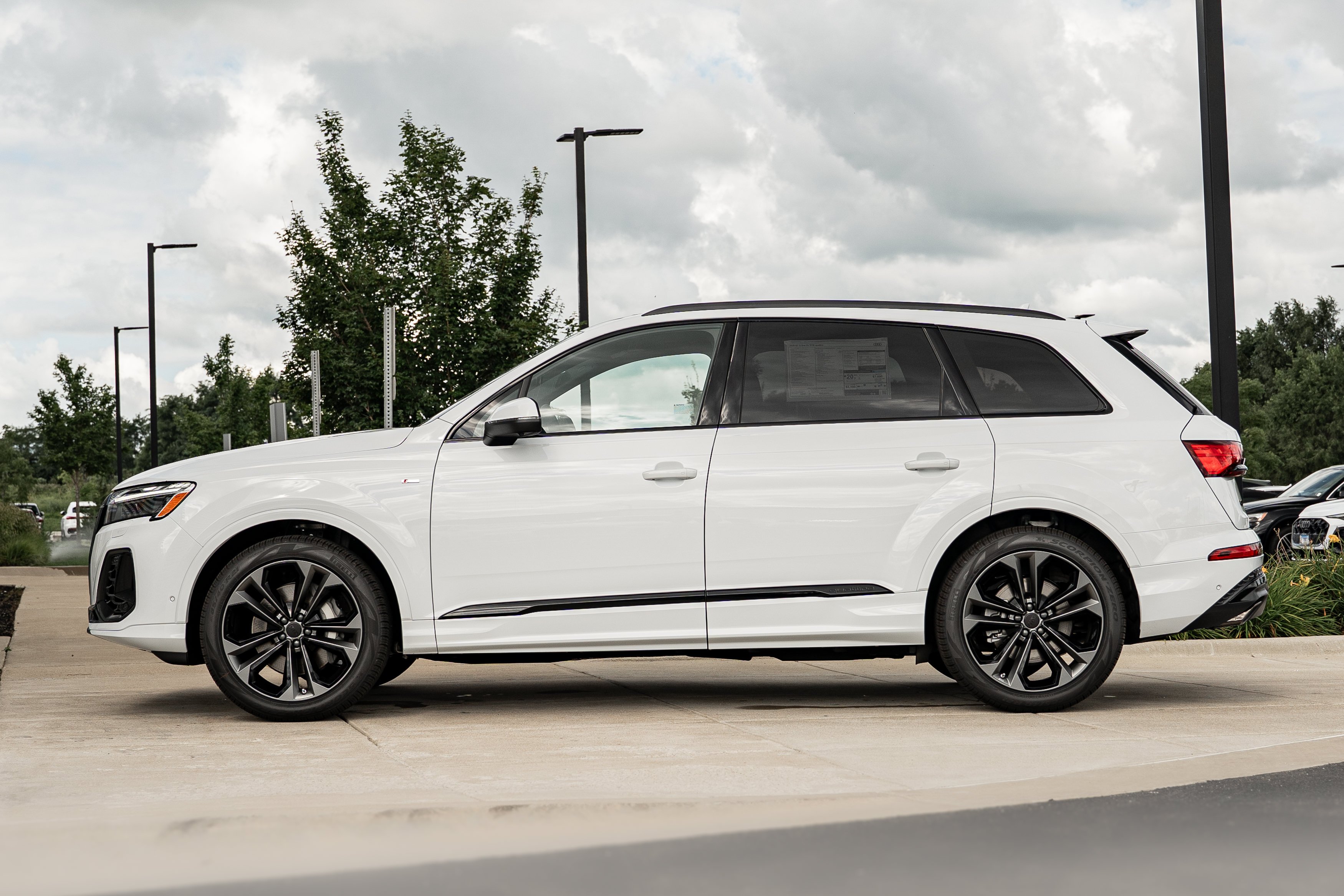 New 2026 Glacier Audi S line Premium Plus image 6