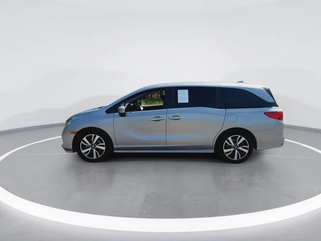 Used 2023 Silver Honda Touring image 6