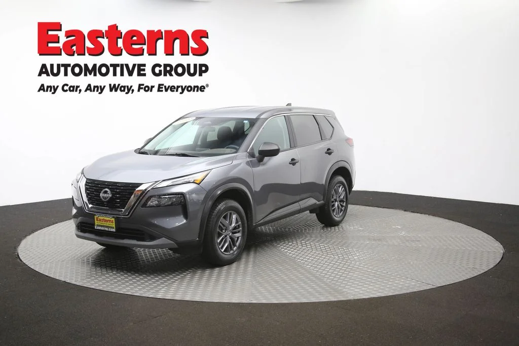 Used 2023 Gray Nissan S image 55