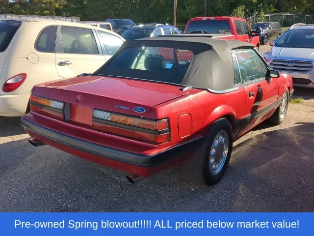 Used 1986 Red Ford GT image 4