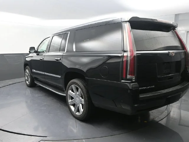 Used 2020 Black Cadillac Premium image 6