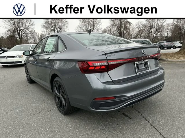 New 2026 Gray Volkswagen 1.5T SE image 3