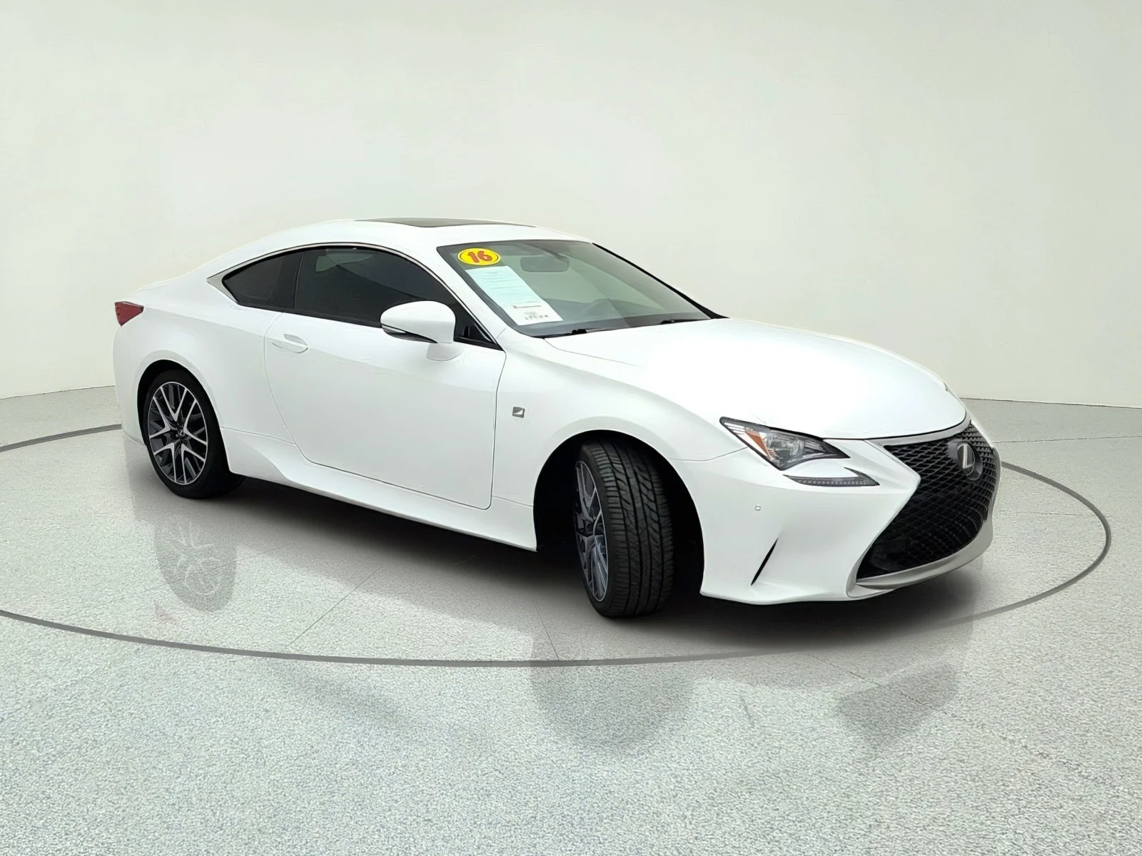 Used 2016 Ultra White Lexus CLOTH image 9