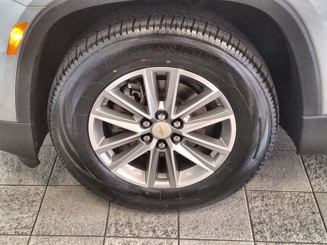 Used 2023 Gray Chevrolet LT image 10