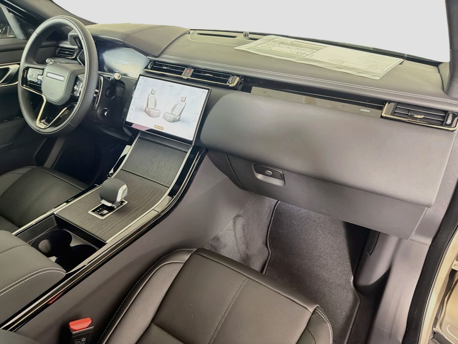 New 2026 Batumi Gold Land Rover Belgravia Edition image 34