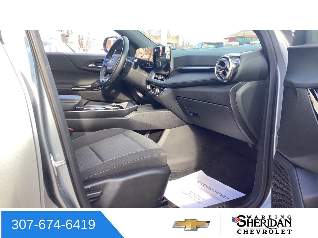 2025 Chevrolet Equinox LT - Photo 28