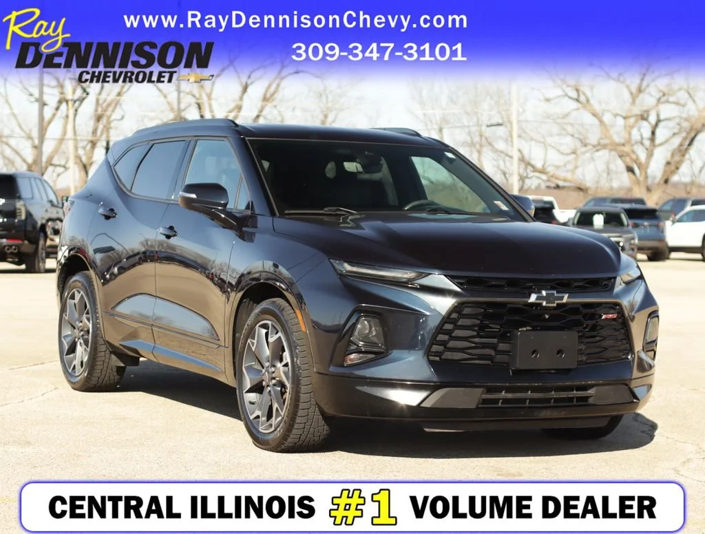 Used 2020 Midnight Blue Metallic Chevrolet RS image 1