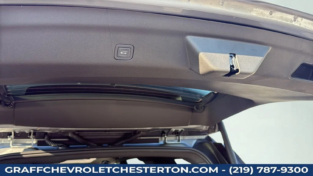 2027 Chevrolet Tahoe Z71 - Photo 36