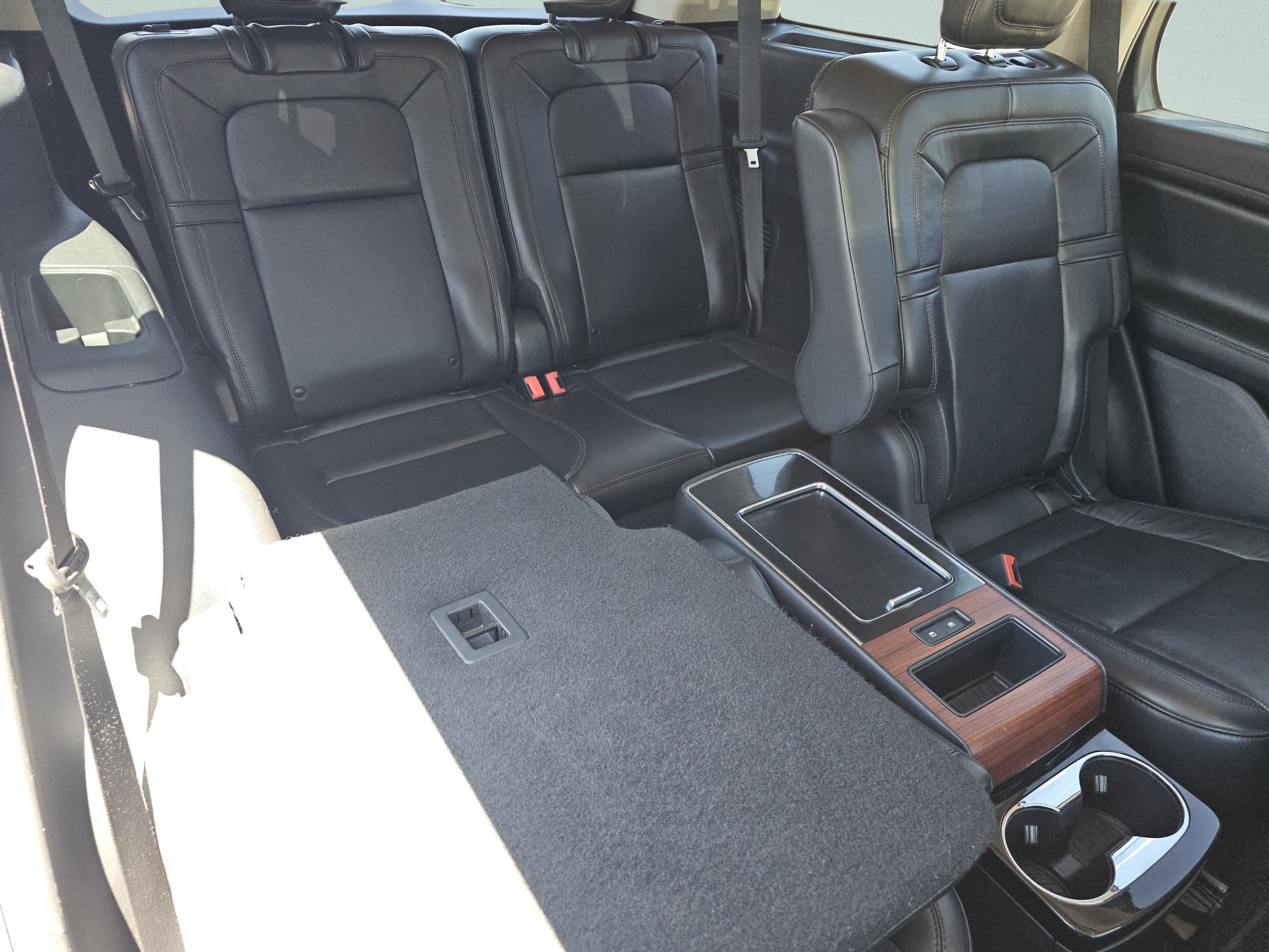 Used 2021 Blue Lincoln Reserve image 5