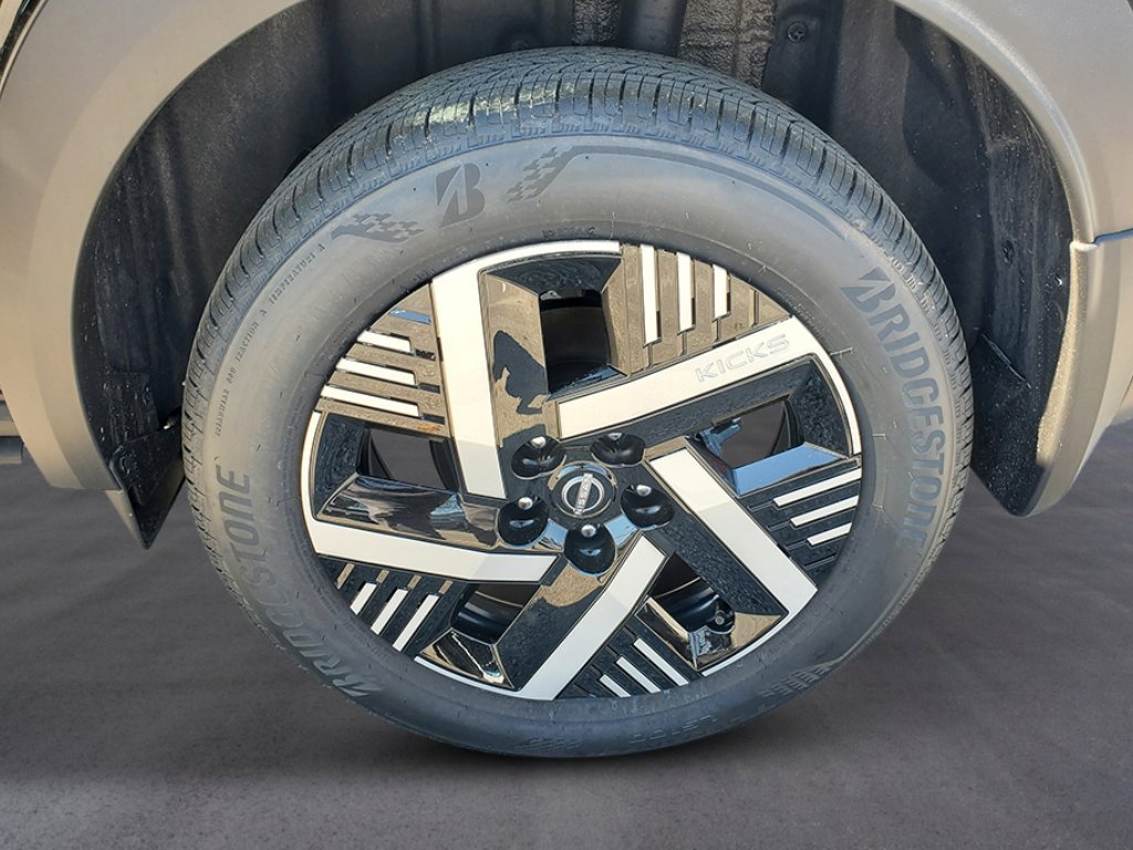New 2026 Super Black Nissan SV image 10