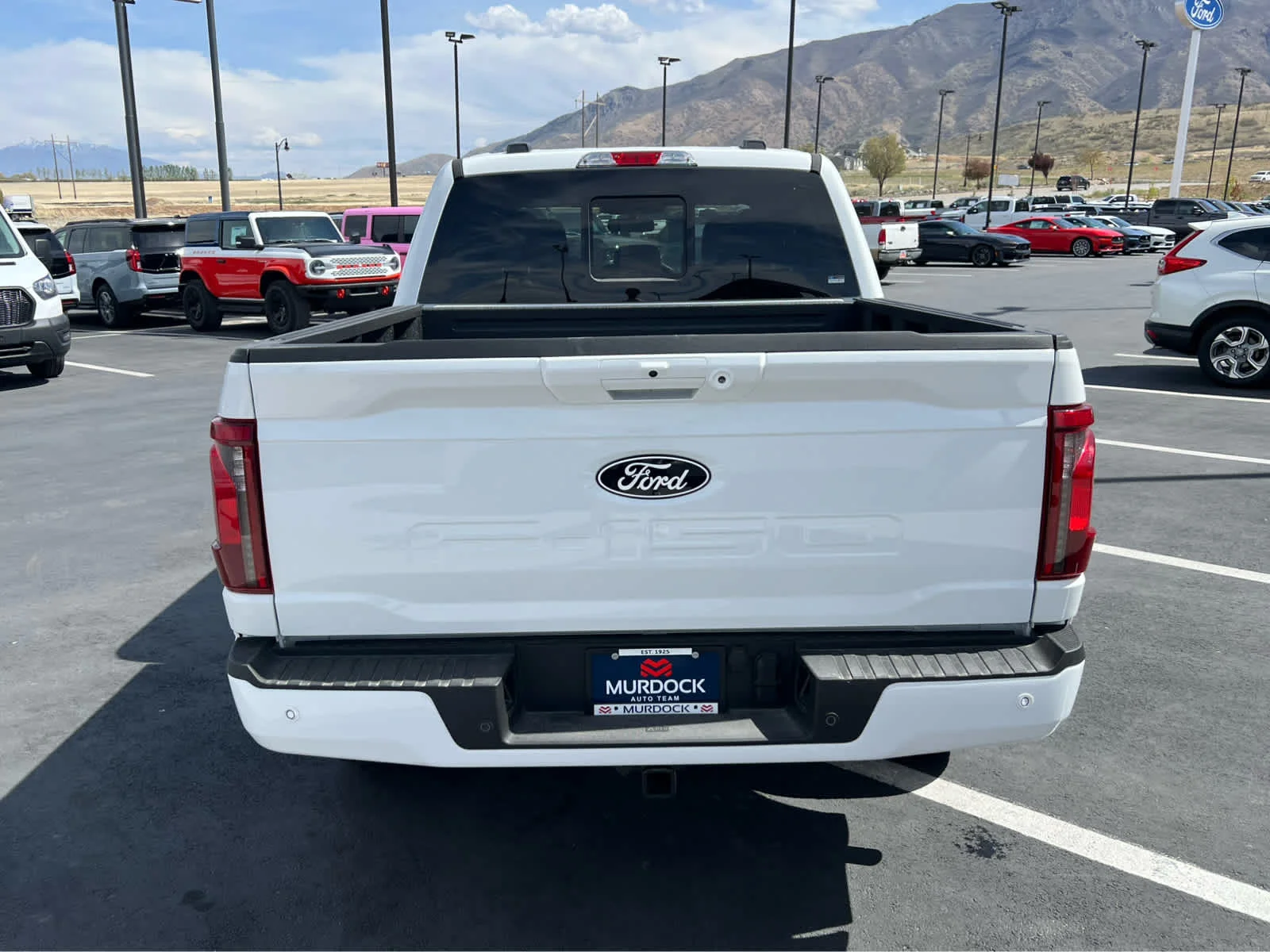 New 2026 Oxford White Ford XLT image 9
