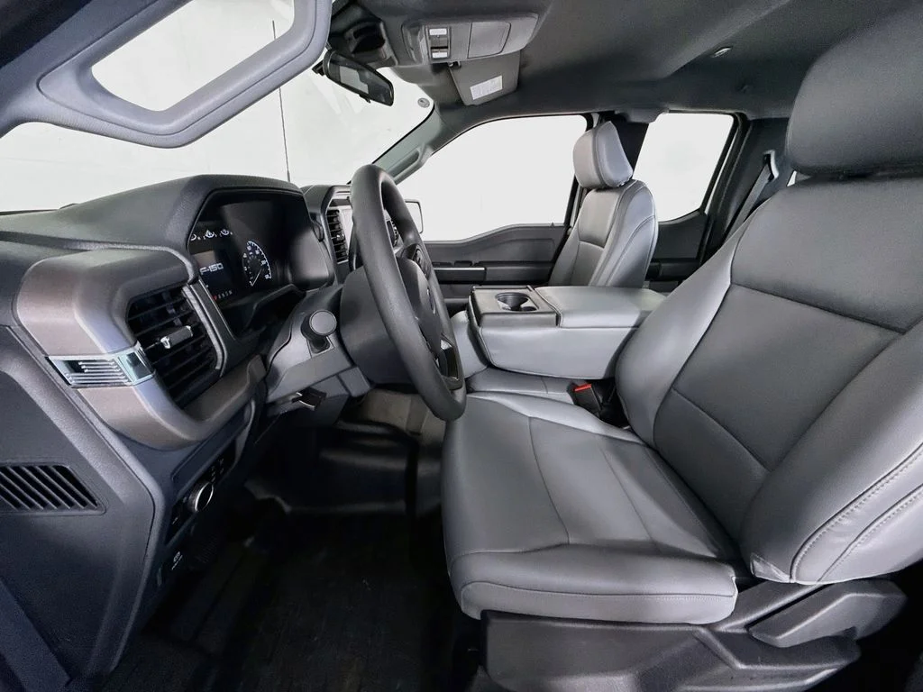 New 2026 Oxford White Ford XL image 19