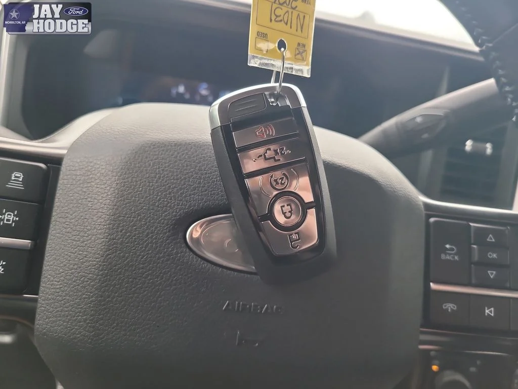 2026 Ford F-250 Super Duty Platinum - Photo 37