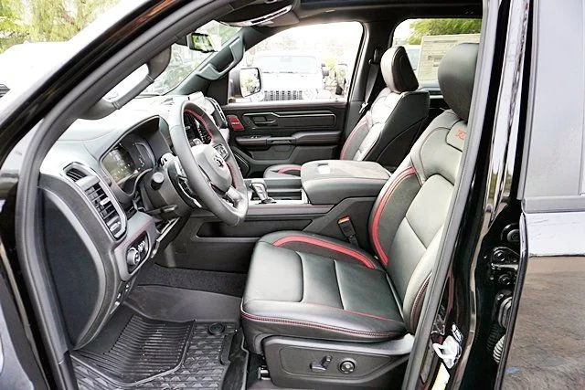 New 2026 Diamond Black Crystal Pearl-Coat Exterior Paint RAM RHO image 19