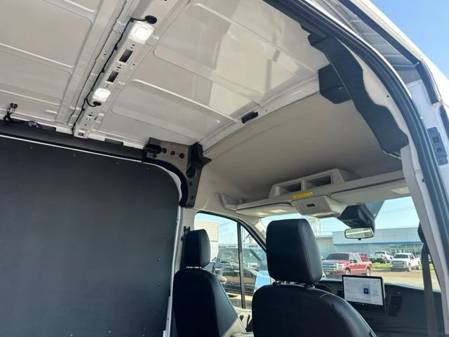 New 2026 Oxford White Ford Cargo Van image 17