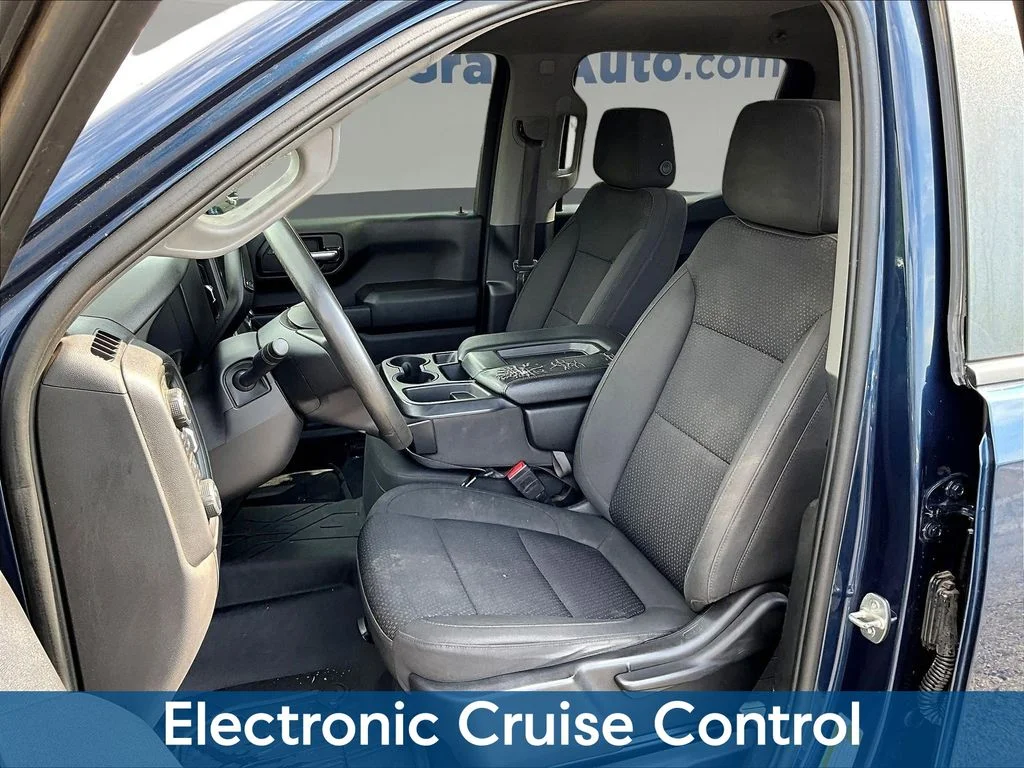 Used 2022 Blue Chevrolet Custom image 24