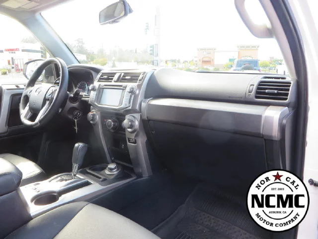 2019 Toyota 4Runner SR5 Premium - Photo 47